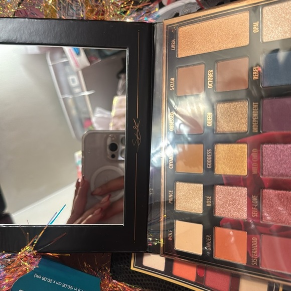 NIB BH Cosmetics Sylvia Gani Eyeshadow Palette - Picture 5 of 5
